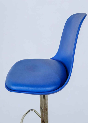 Modern Blue Bar Stool with Chrome Base – Adjustable Café Counter Chair